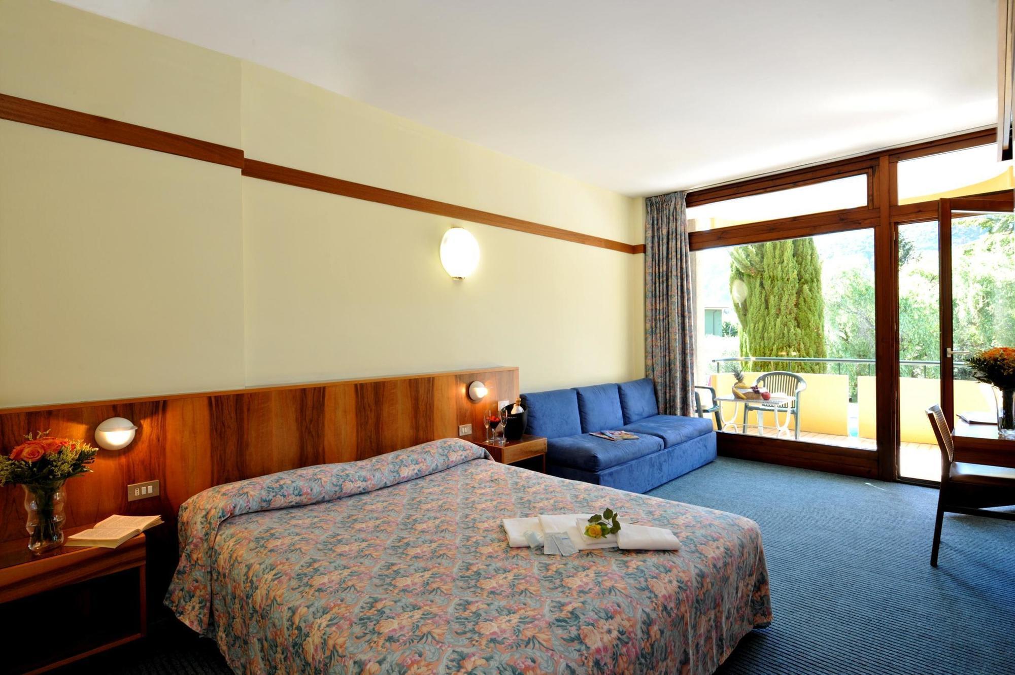 Hotel Royal Garda  Exterior photo